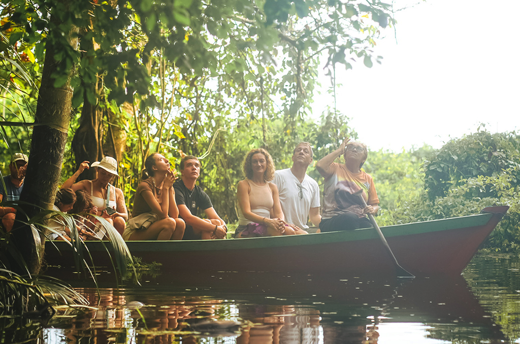 amazon boats family trip